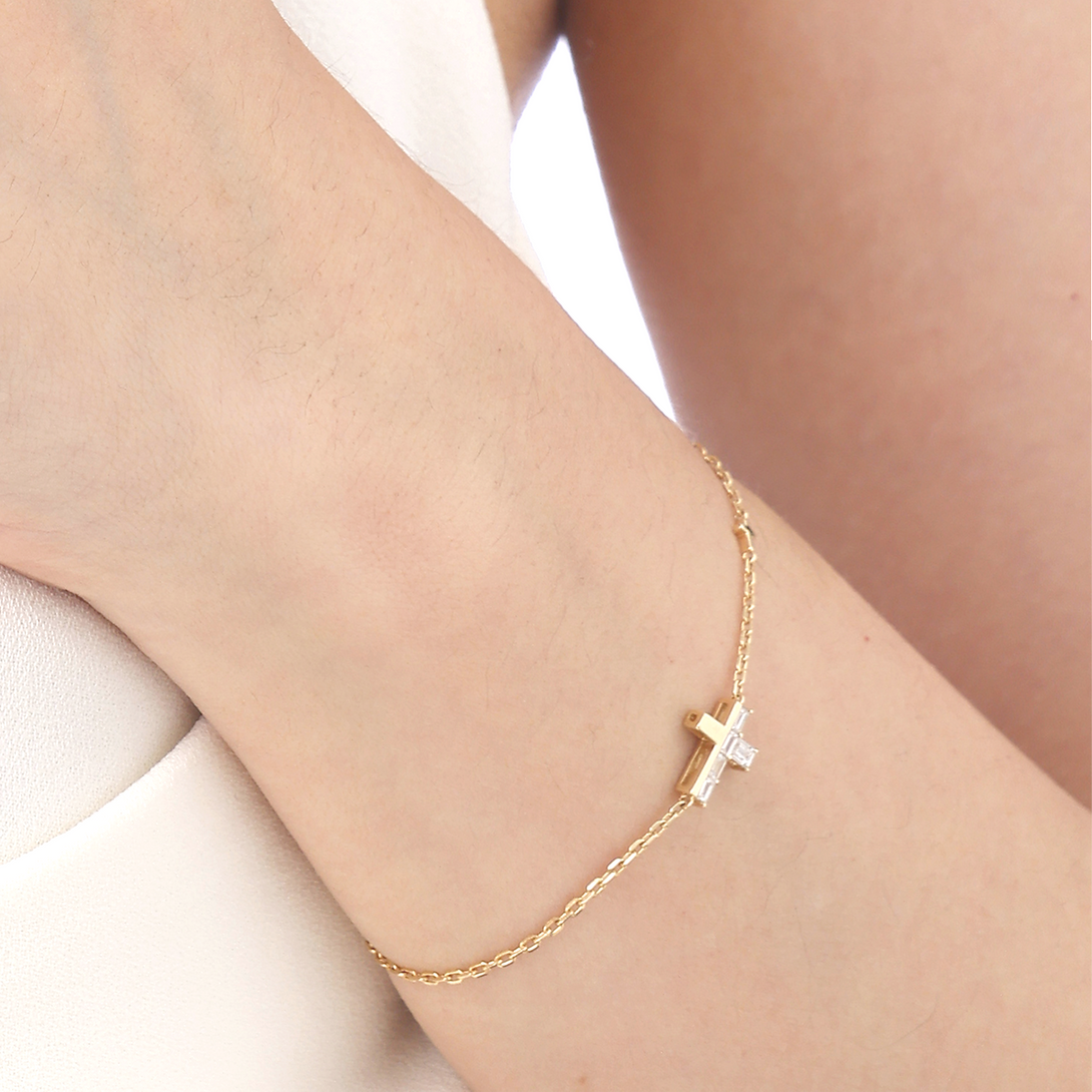 Amulet: Cross, Bracelet, Lab-grown Diamond, Yellow Gold, Step Cut - Luslumin Jewelry